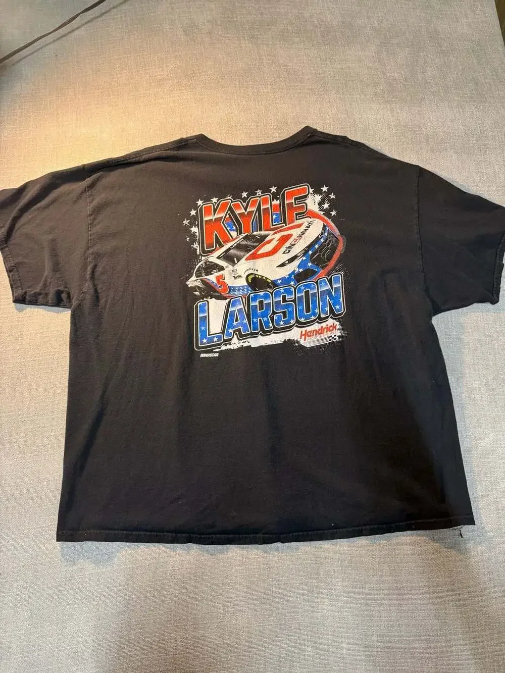 Hendrick Motorsports Kyle Larson 5 NASCAR Graphic T-Shirt 3XL